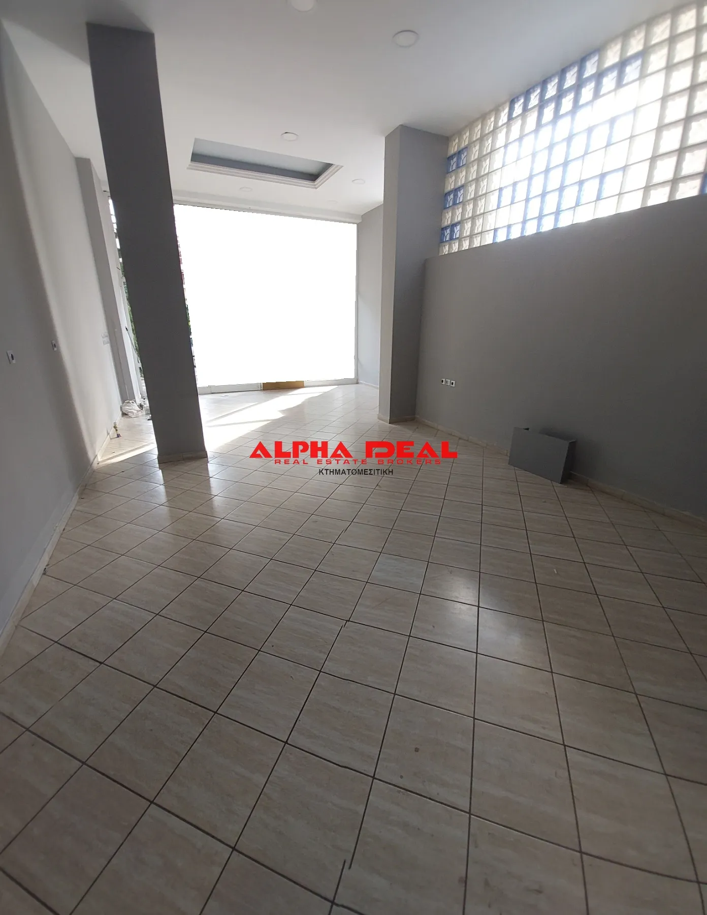 Shop 60m²  - 3