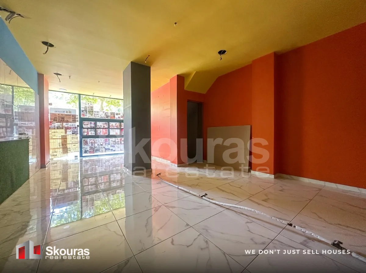 Shop 99m²  - 4