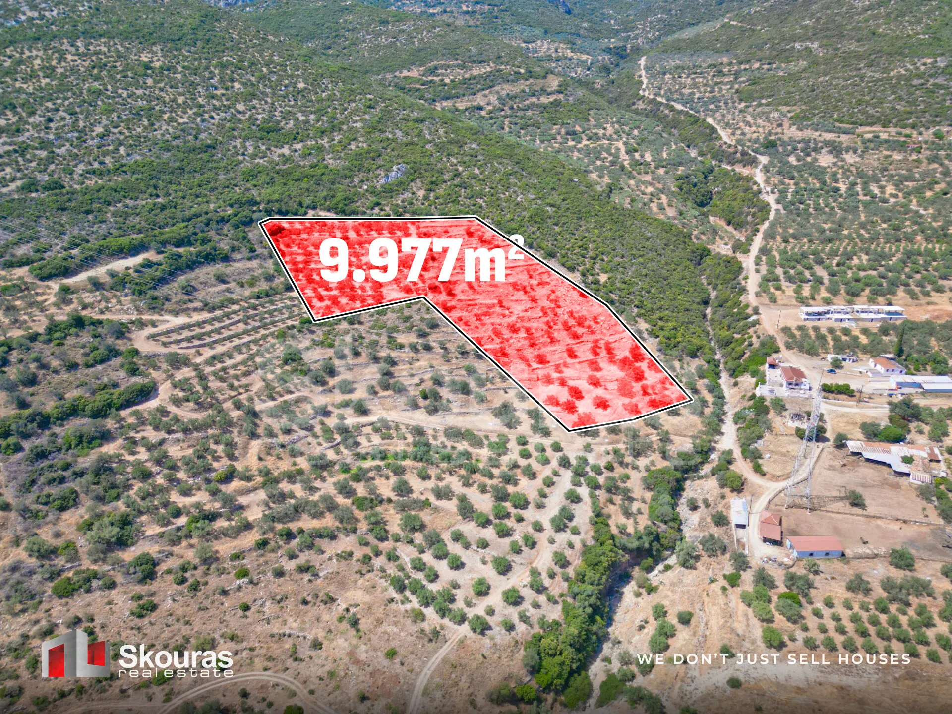 Αγροτεμάχιο 10580τ.μ.  - 2