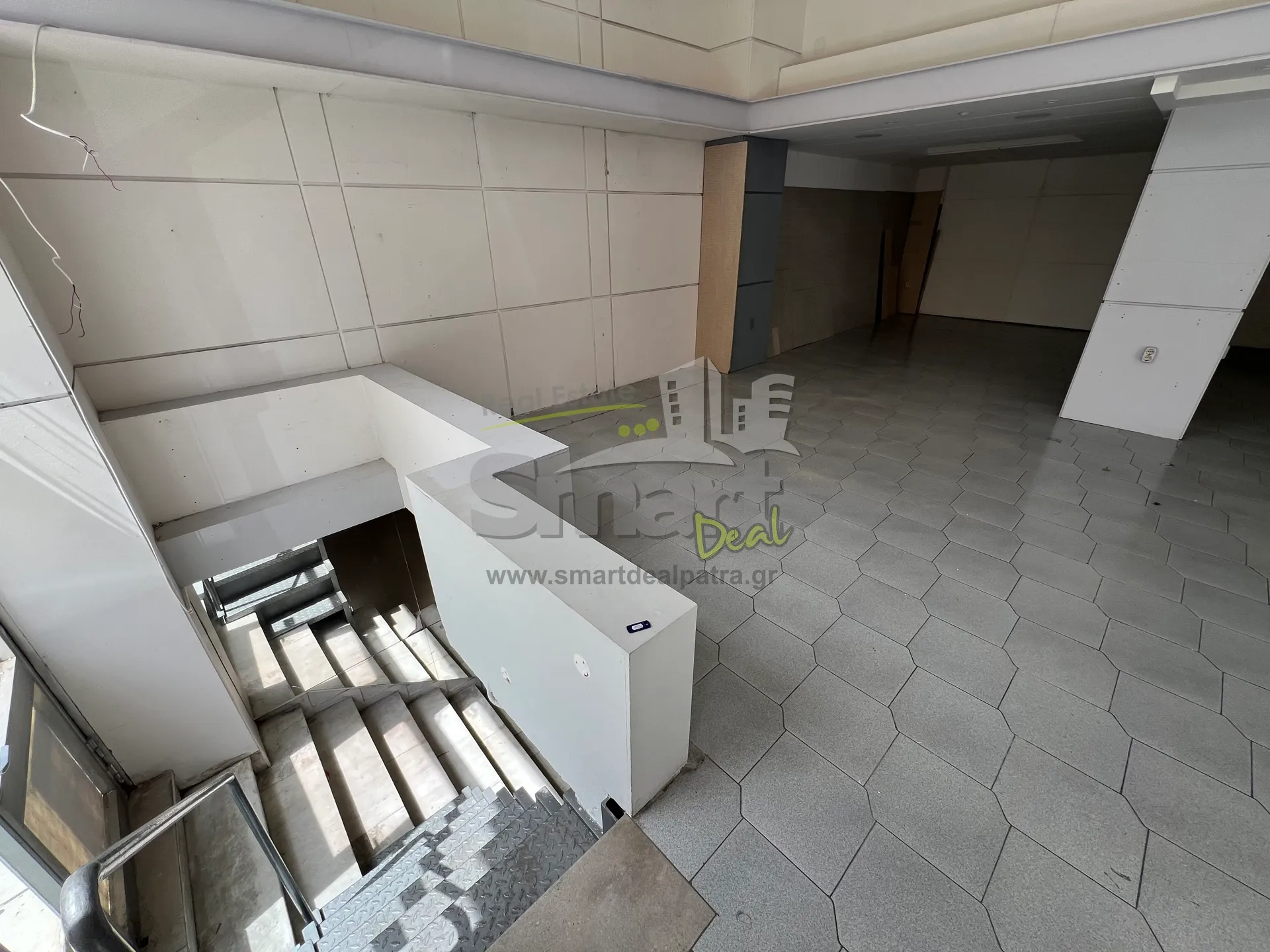 Shop 335m²  - 4