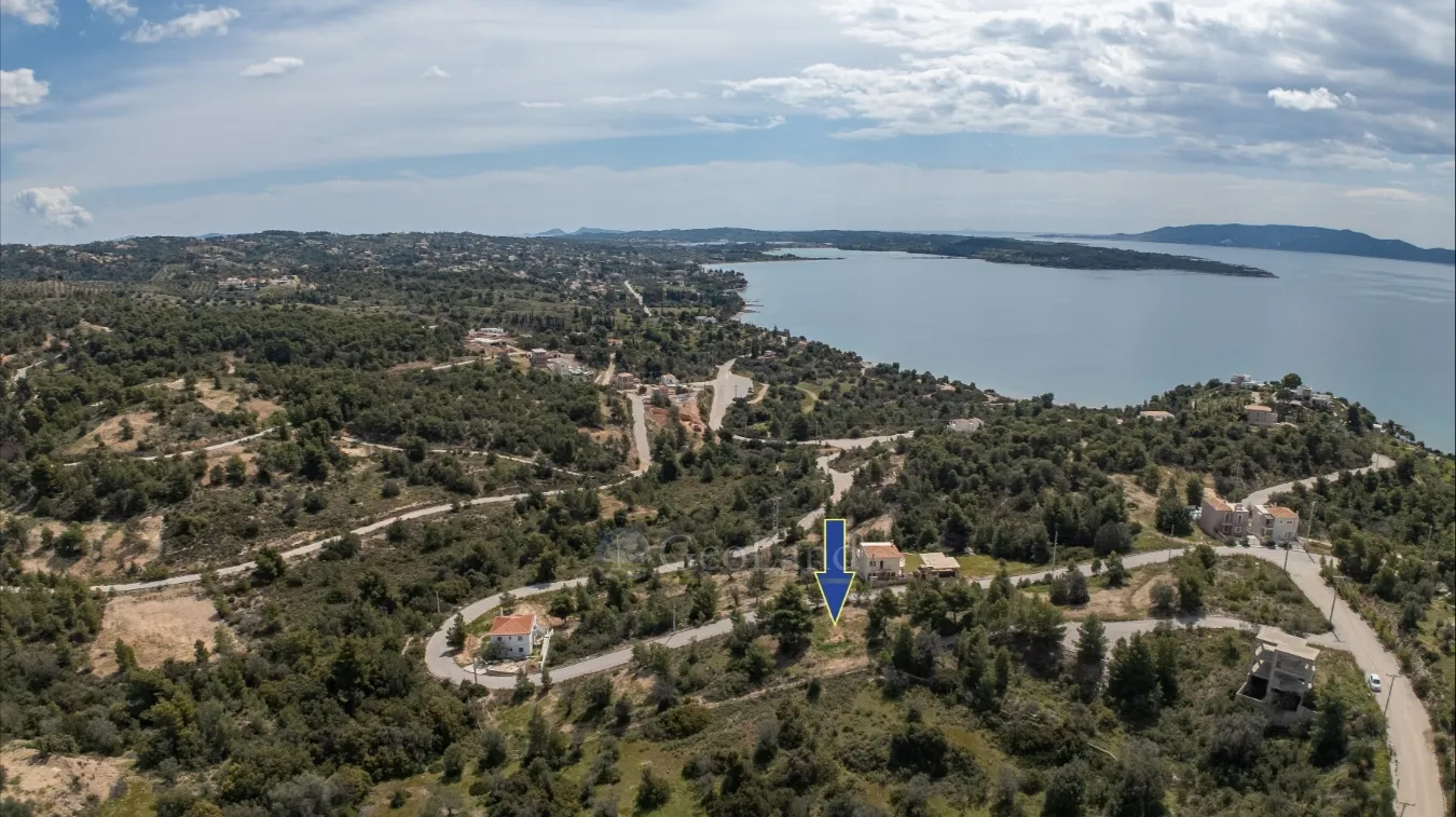 Οικόπεδο 675τ.μ.  - 5