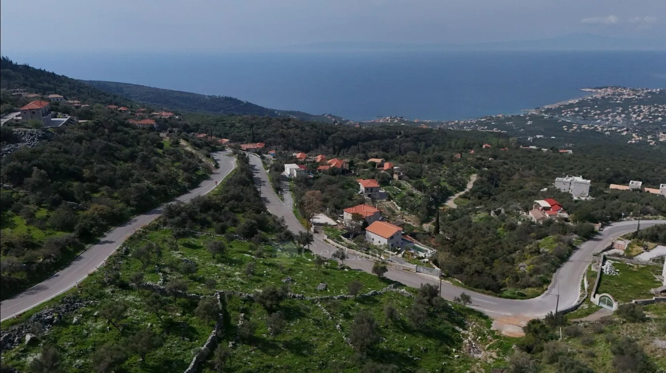 Land Parcel 1165m²  - 4