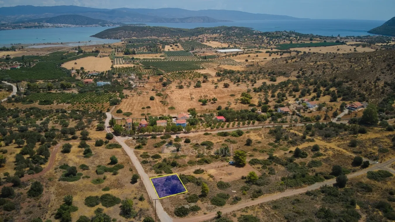 Οικόπεδο 308τ.μ.  - 2