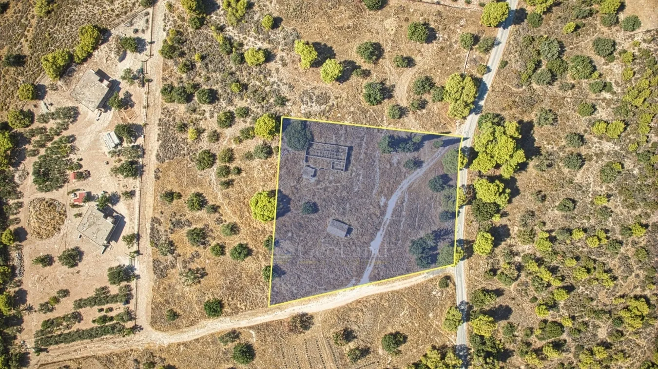 Land Parcel 4138m²  - 3
