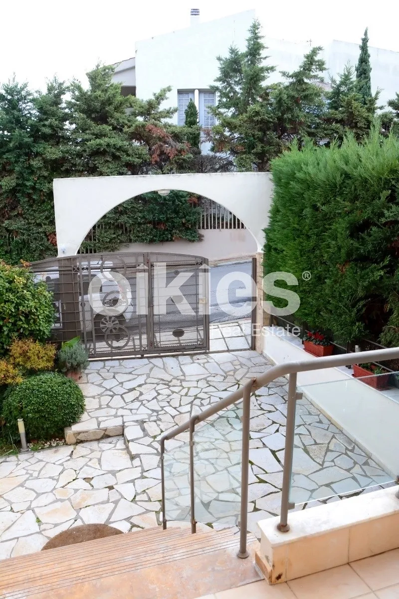 Μεζονέτα 220τ.μ.  - 2