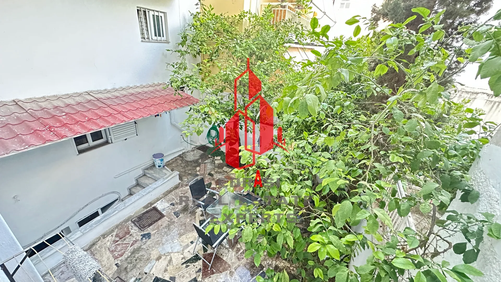 Αυτόνομο κτήριο κατοικιών 600τ.μ.  - 4