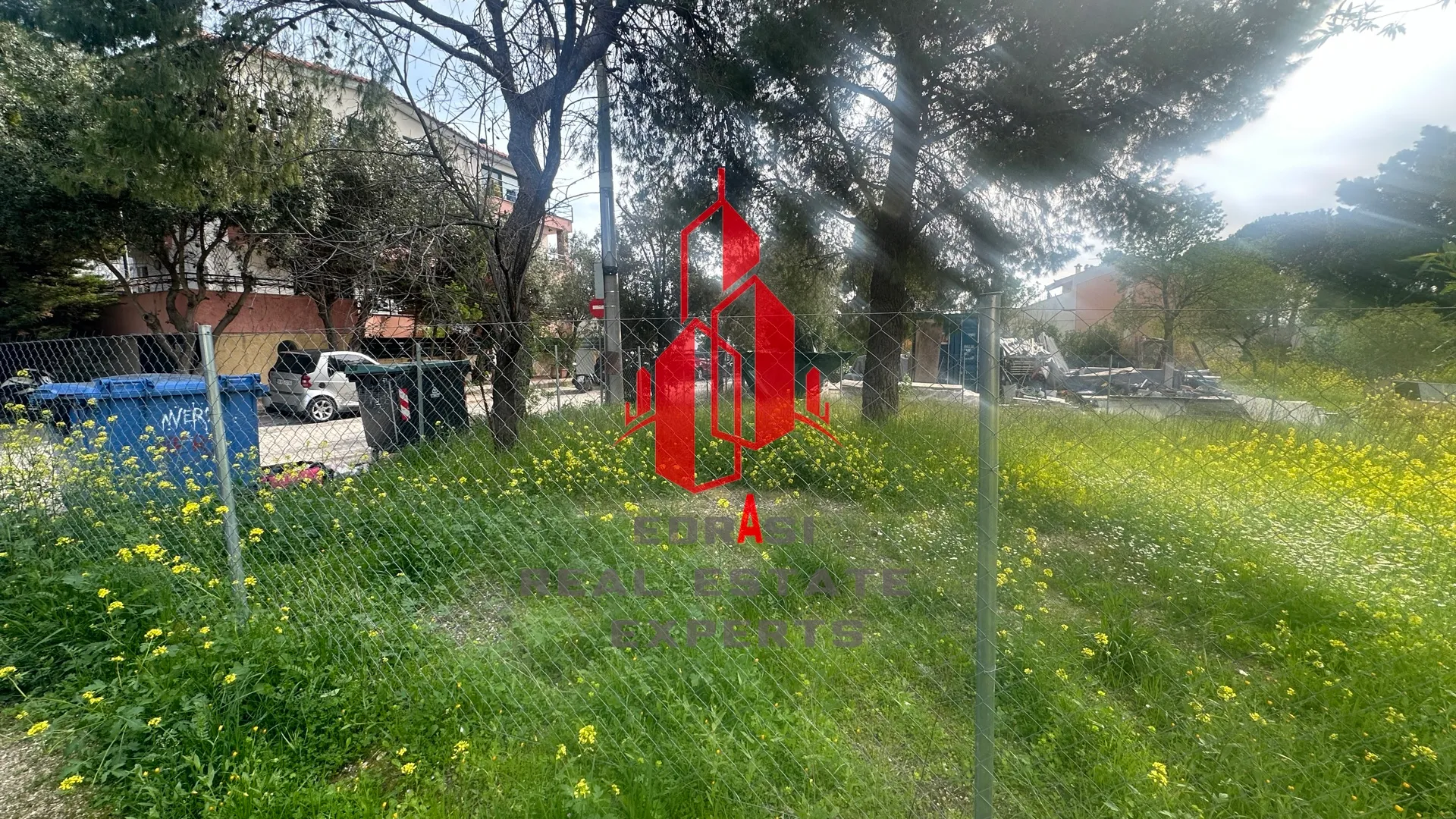 Οικόπεδο 385τ.μ.  - 4