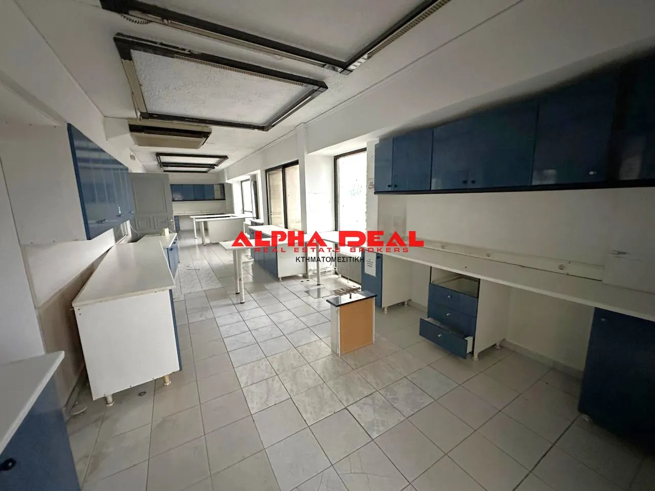 Γραφείο 575τ.μ.  - 2