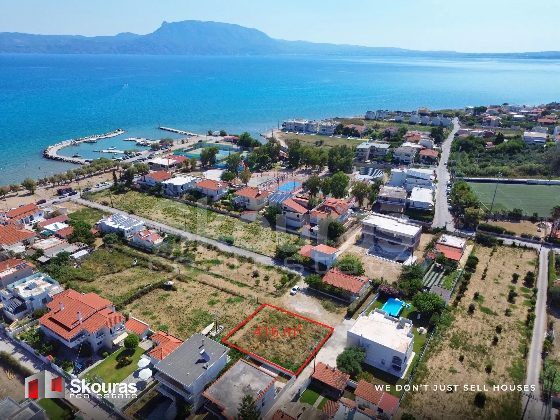 Οικόπεδο 416τ.μ.  - 3