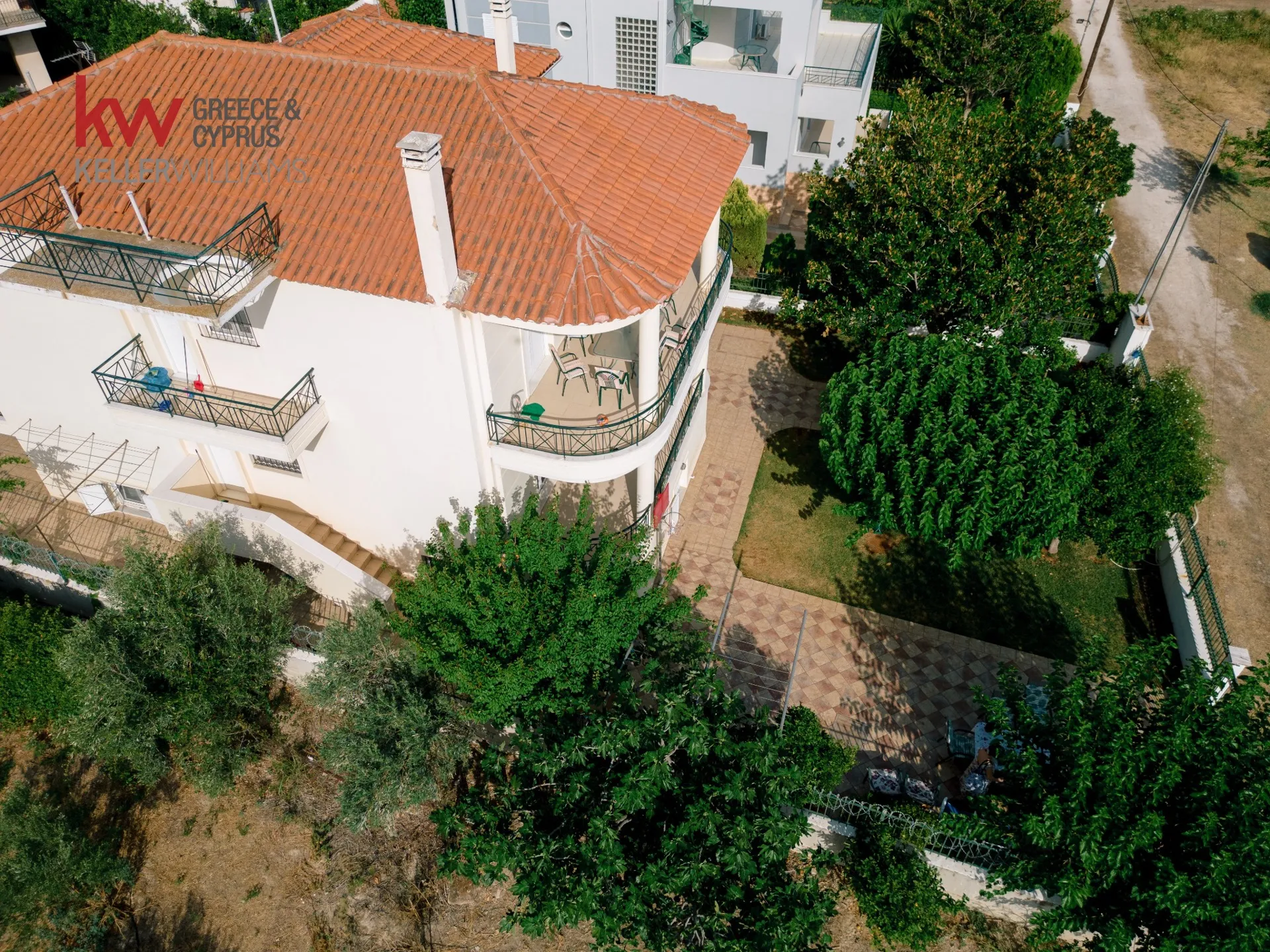 Μονοκατοικία 347τ.μ.  - 2