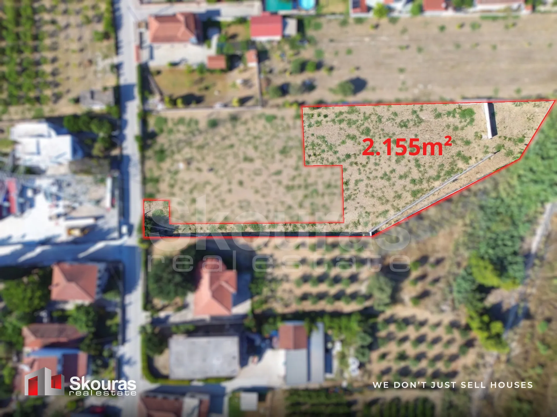 Οικόπεδο 2155τ.μ.  - 4