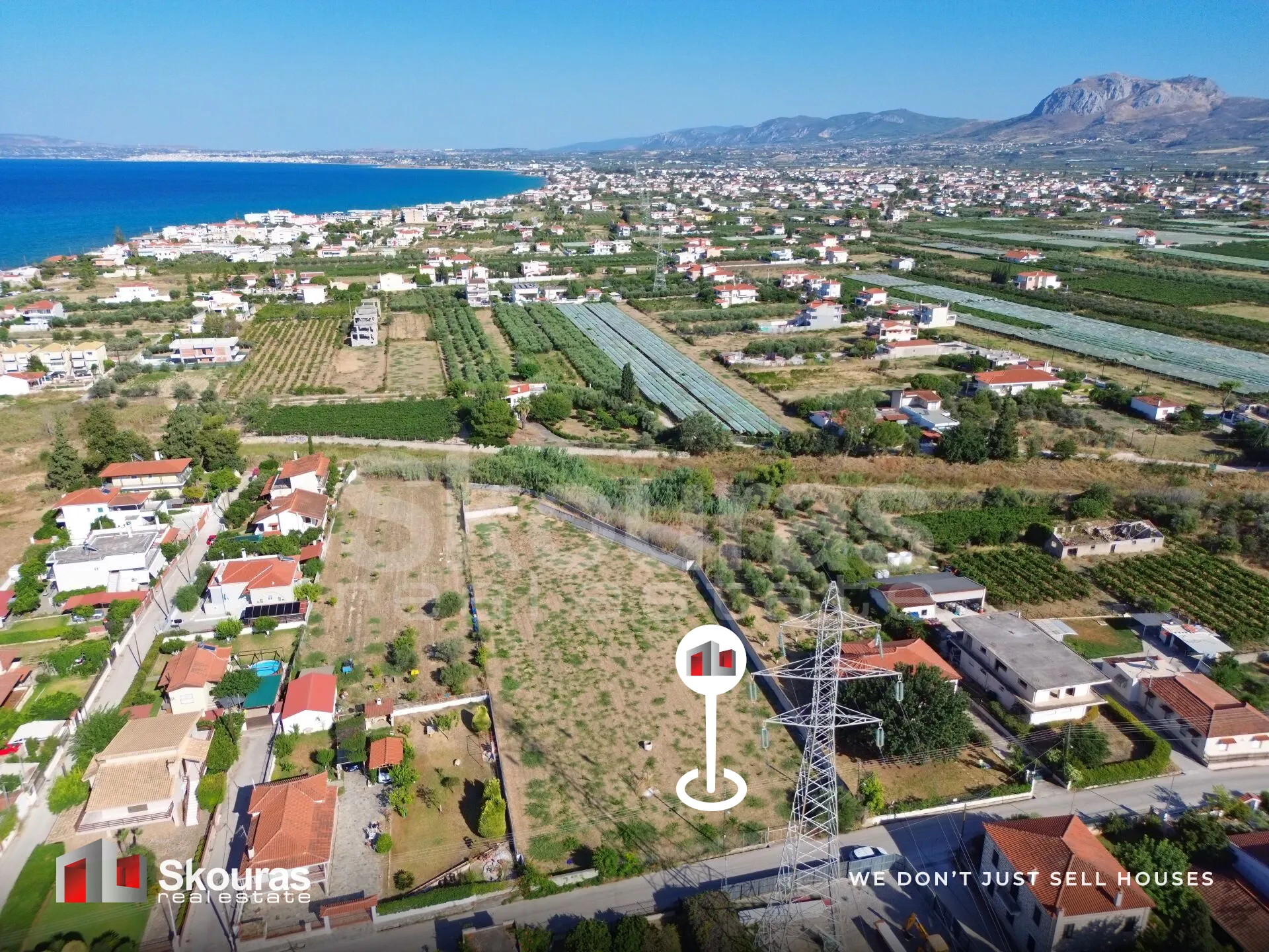 Οικόπεδο 830τ.μ.  - 4