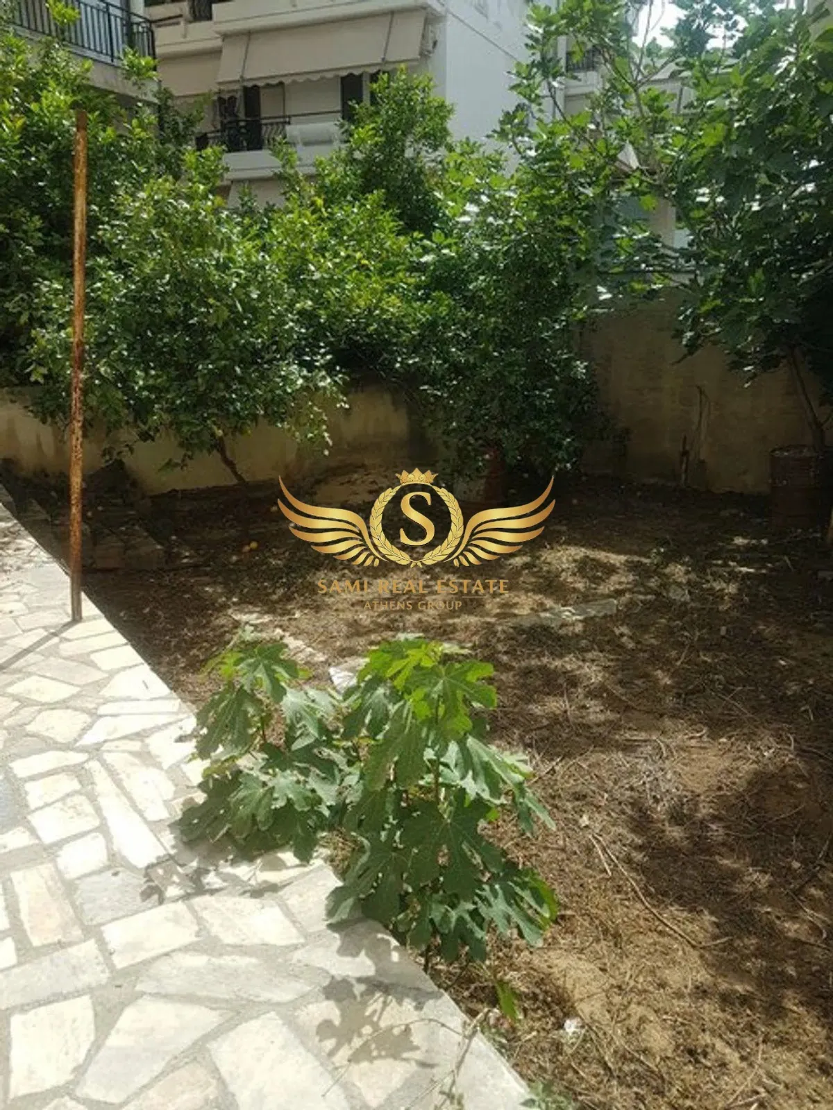 Plot 235m²  - 4