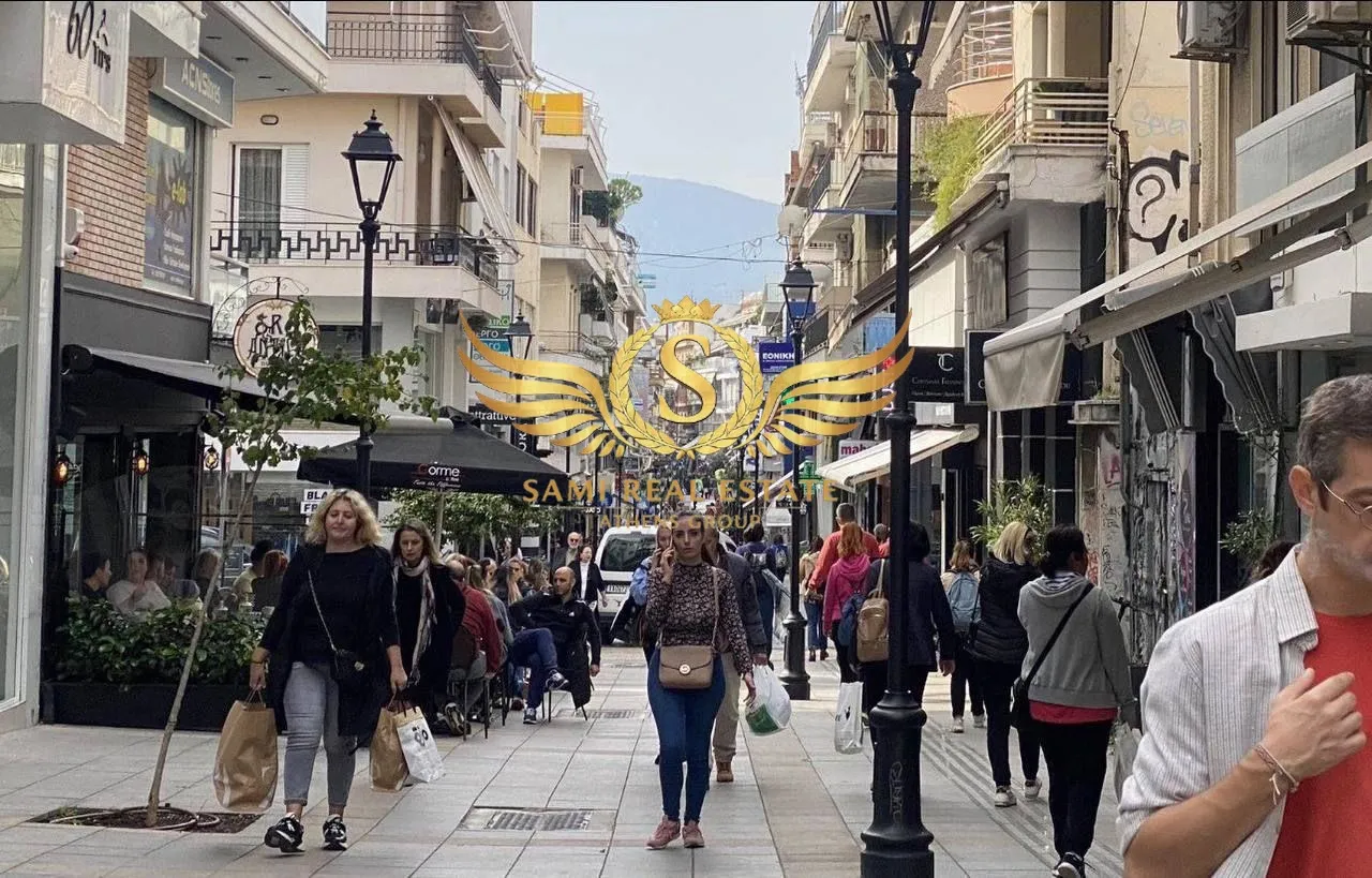 Αυτόνομο κτήριο γραφείων 1570τ.μ.  - 4