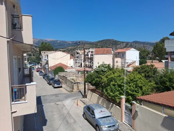 Διαμέρισμα 65τ.μ.  - 4