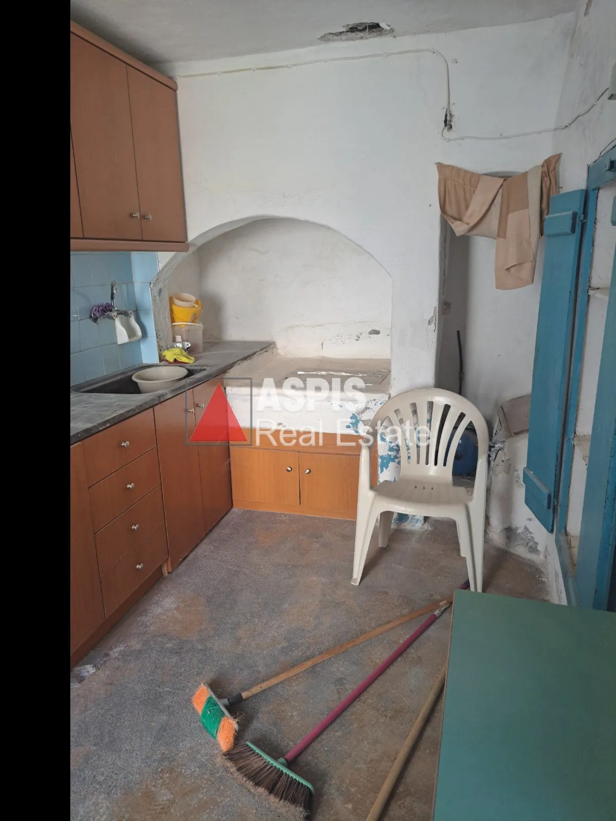 Standalone residential building 733m²  - 4