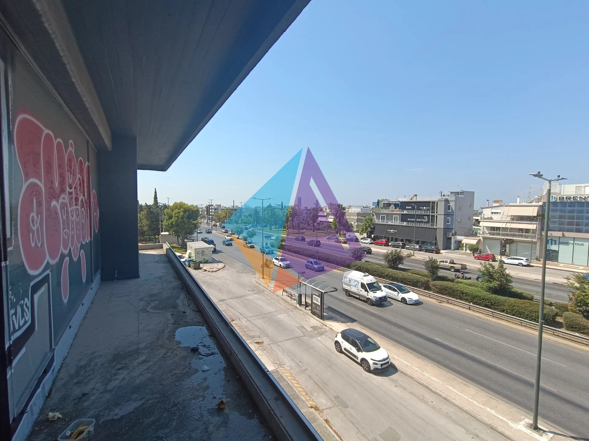 Standalone office building 663m²  - 3