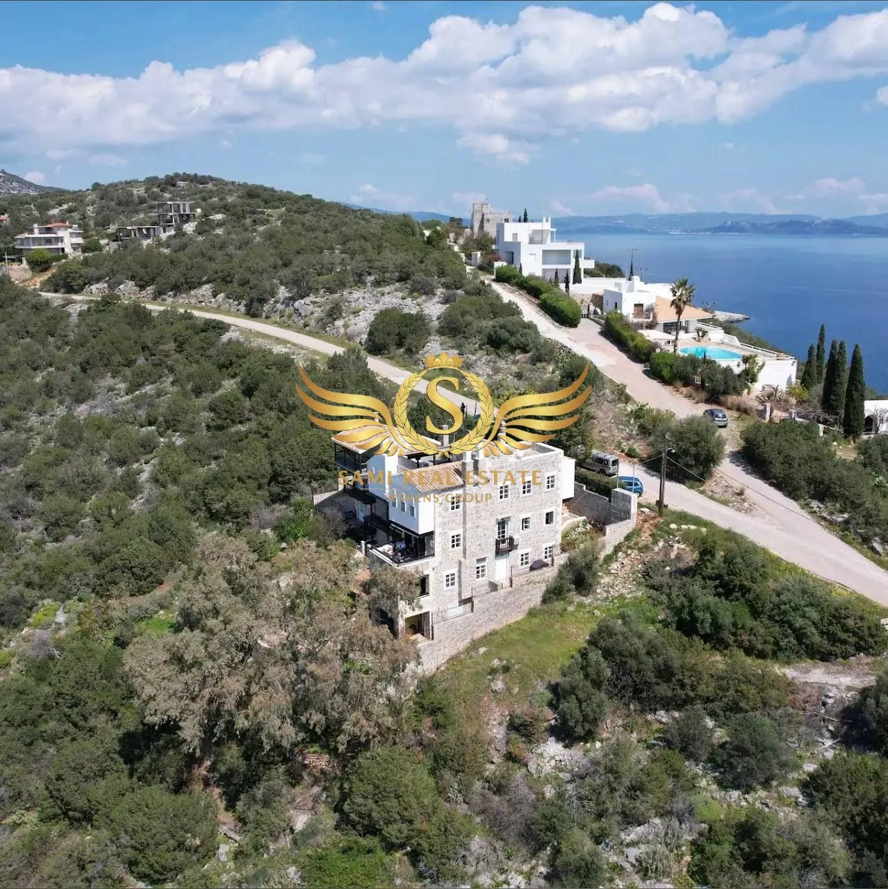 Οικόπεδο 1050τ.μ.  - 2