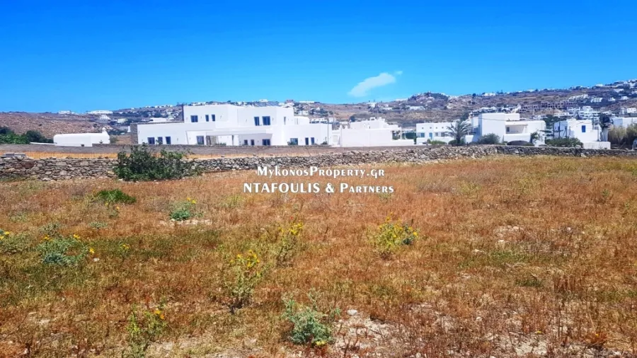 Plot 2300m²  - 4
