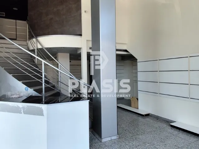 Κατάστημα 230τ.μ.  - 3