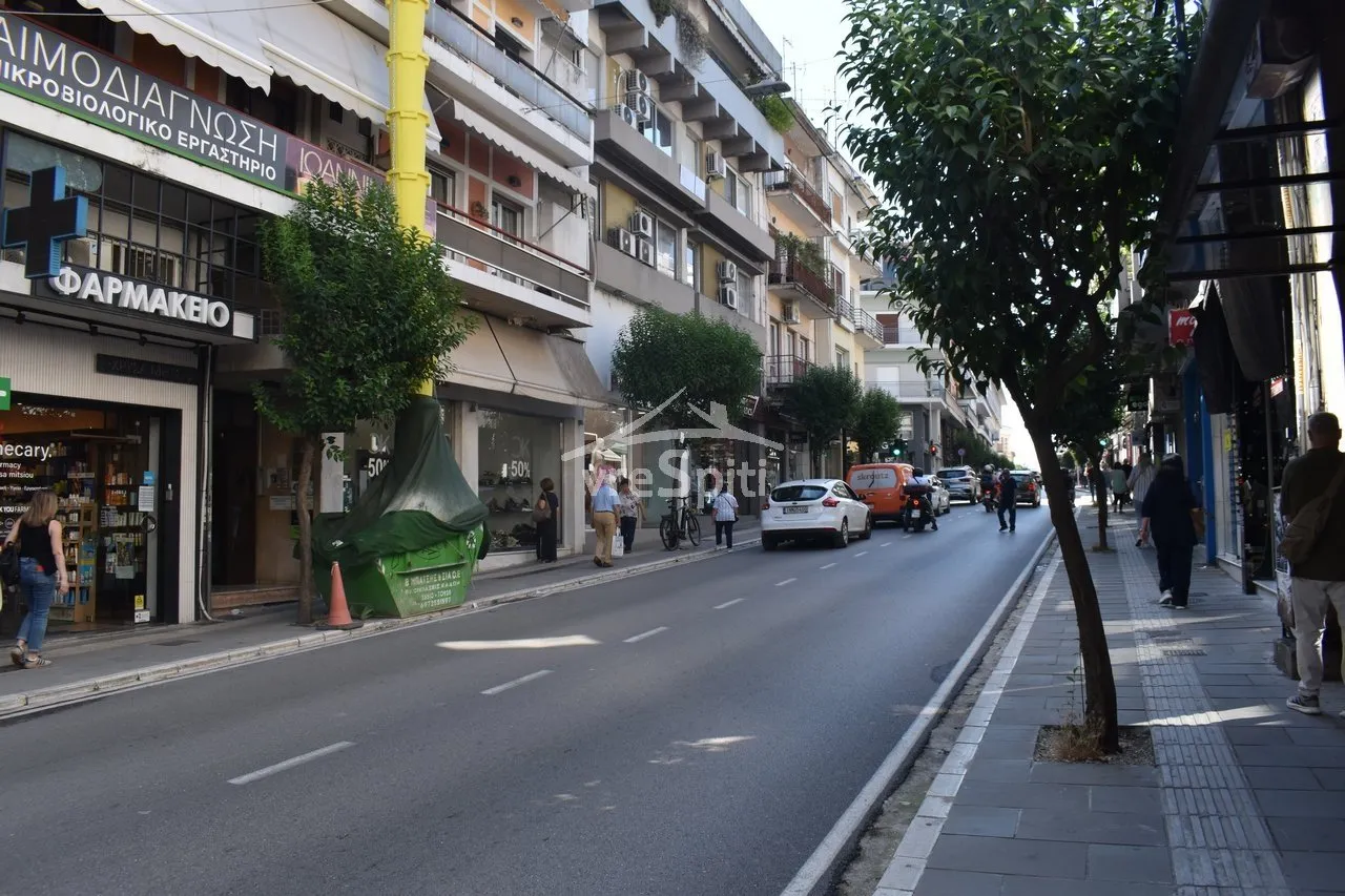 Κατάστημα 150τ.μ.  - 5