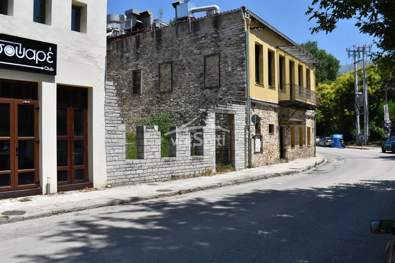 Κατάστημα 197τ.μ.  - 2