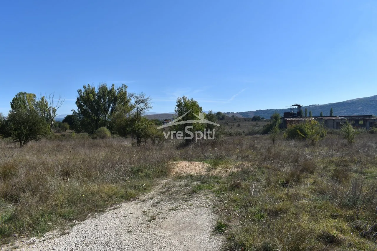 Αγροτεμάχιο 8500τ.μ.  - 5