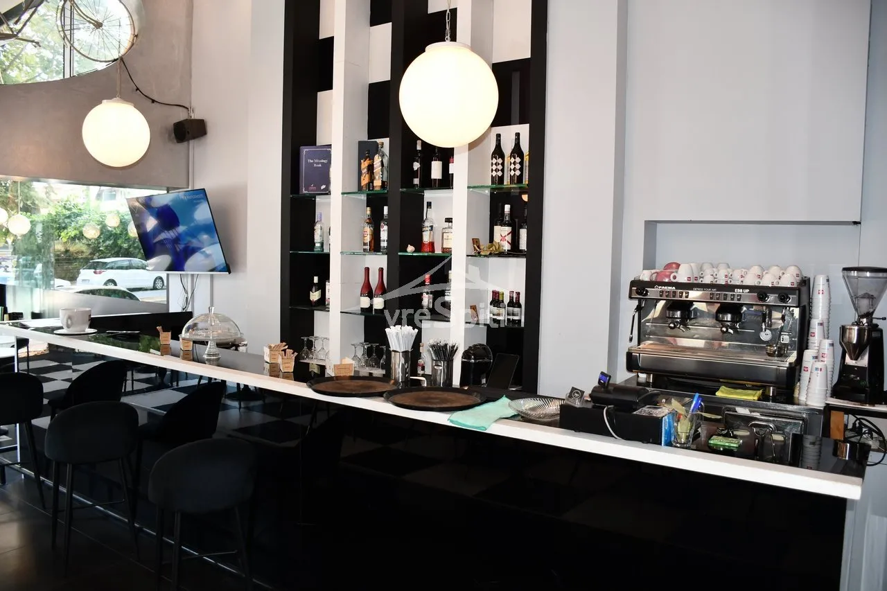 Shop 87m²  - 5
