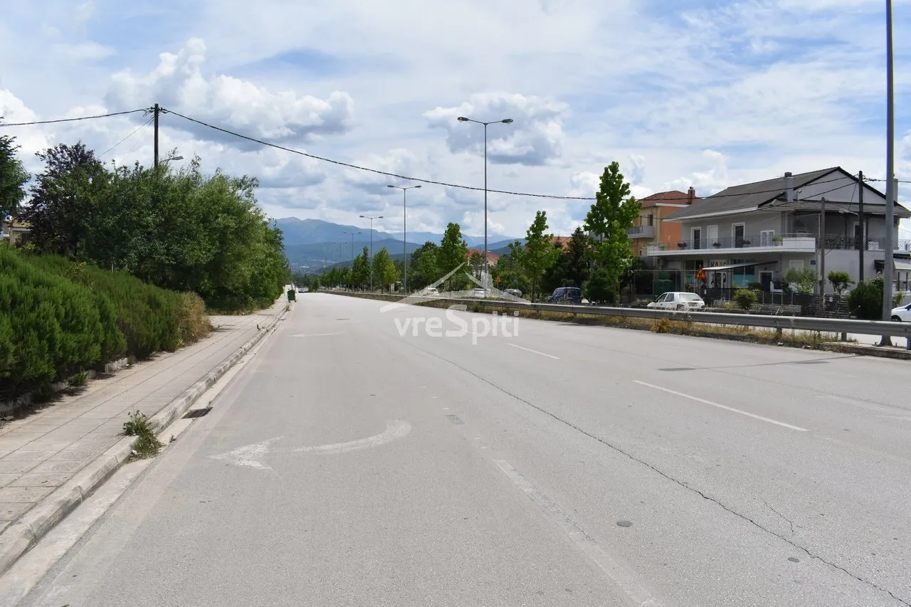 Οικόπεδο 528τ.μ.  - 2