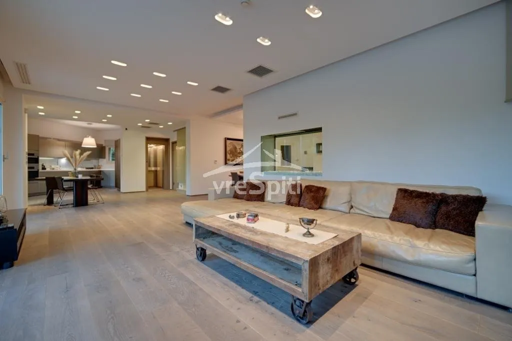 Maisonette 380m²  - 5