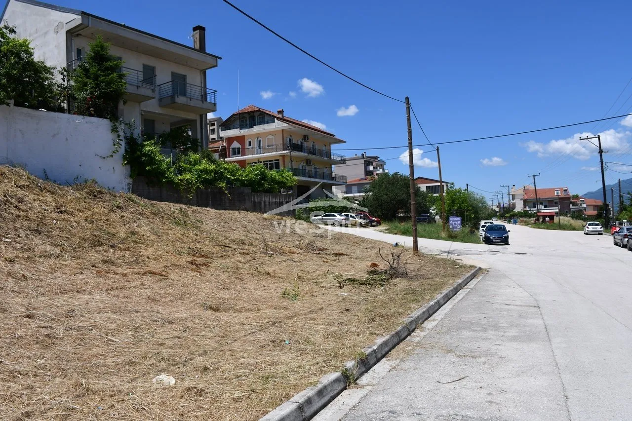 Οικόπεδο 398τ.μ.  - 5