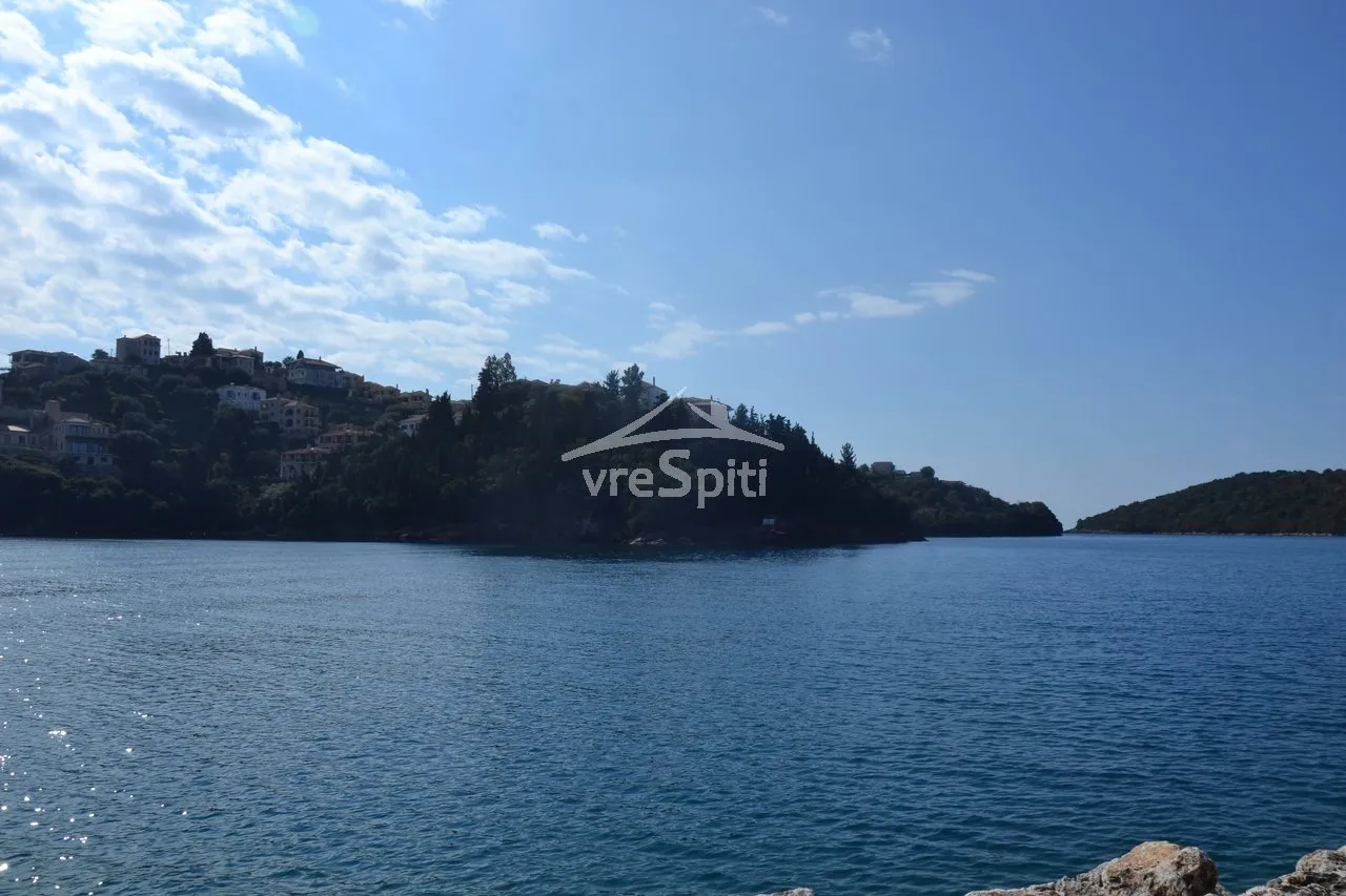 Land Parcel 4638m²  - 3