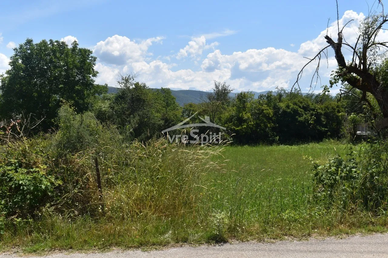 Plot 1261m²  - 2