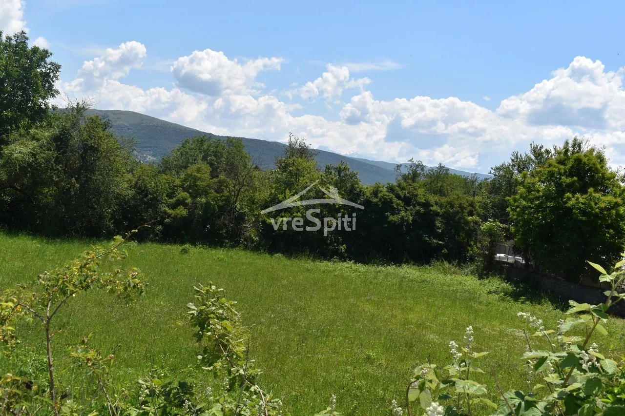 Plot 1261m²  - 5