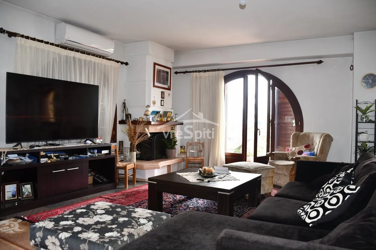 Detached house 616m²  - 3