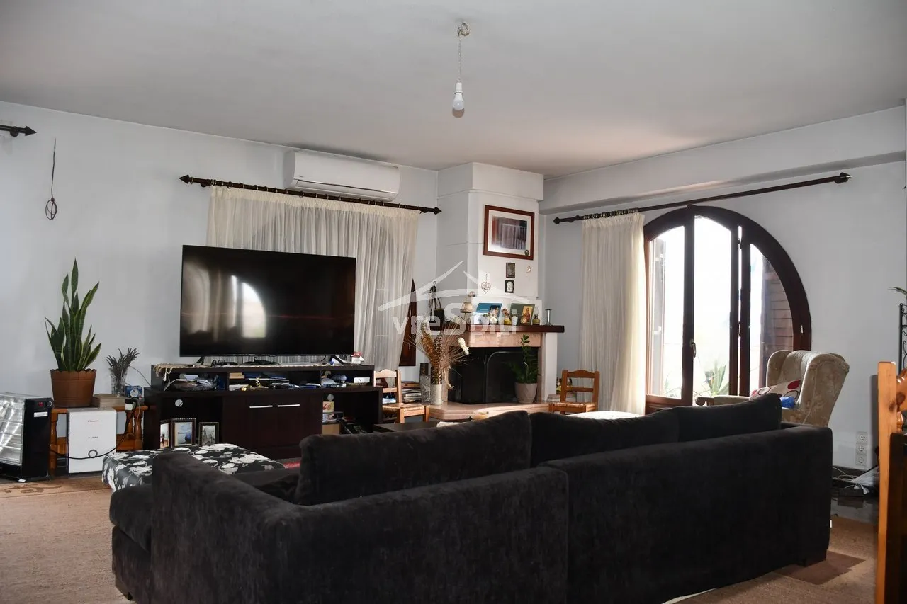 Detached house 616m²  - 5