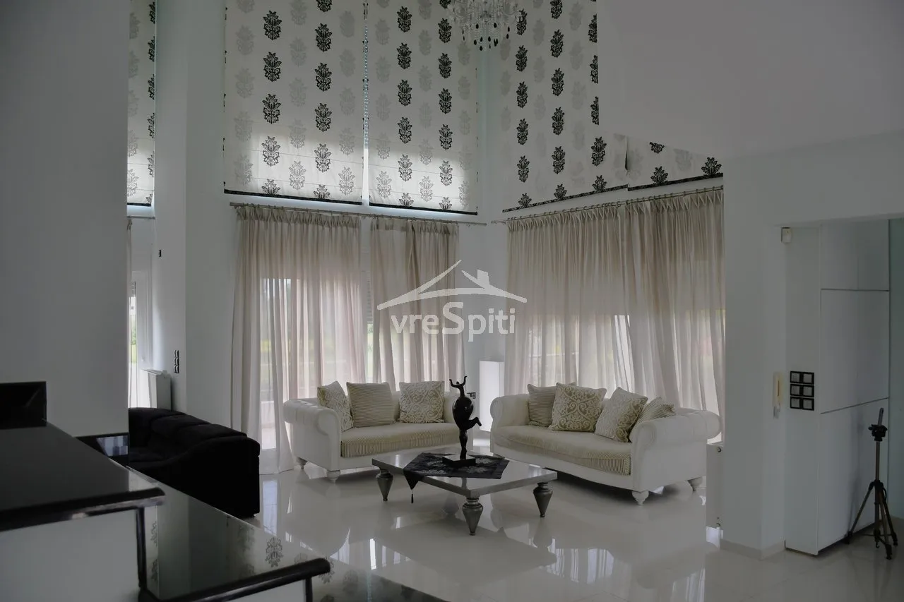 Detached house 450m²  - 3