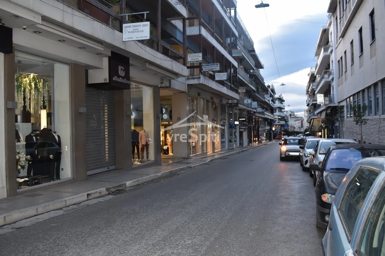 Επιχείρηση 68τ.μ.  - 2