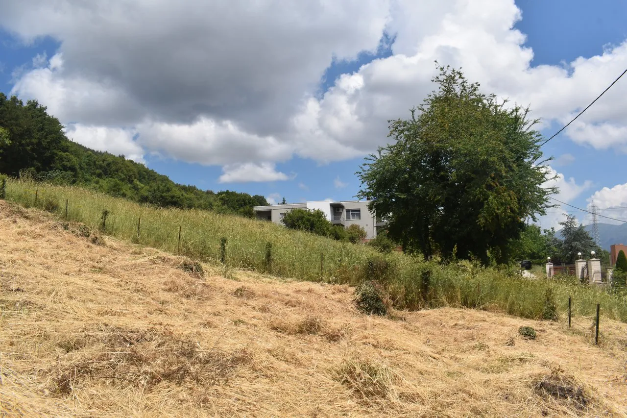 Plot 518m²  - 2