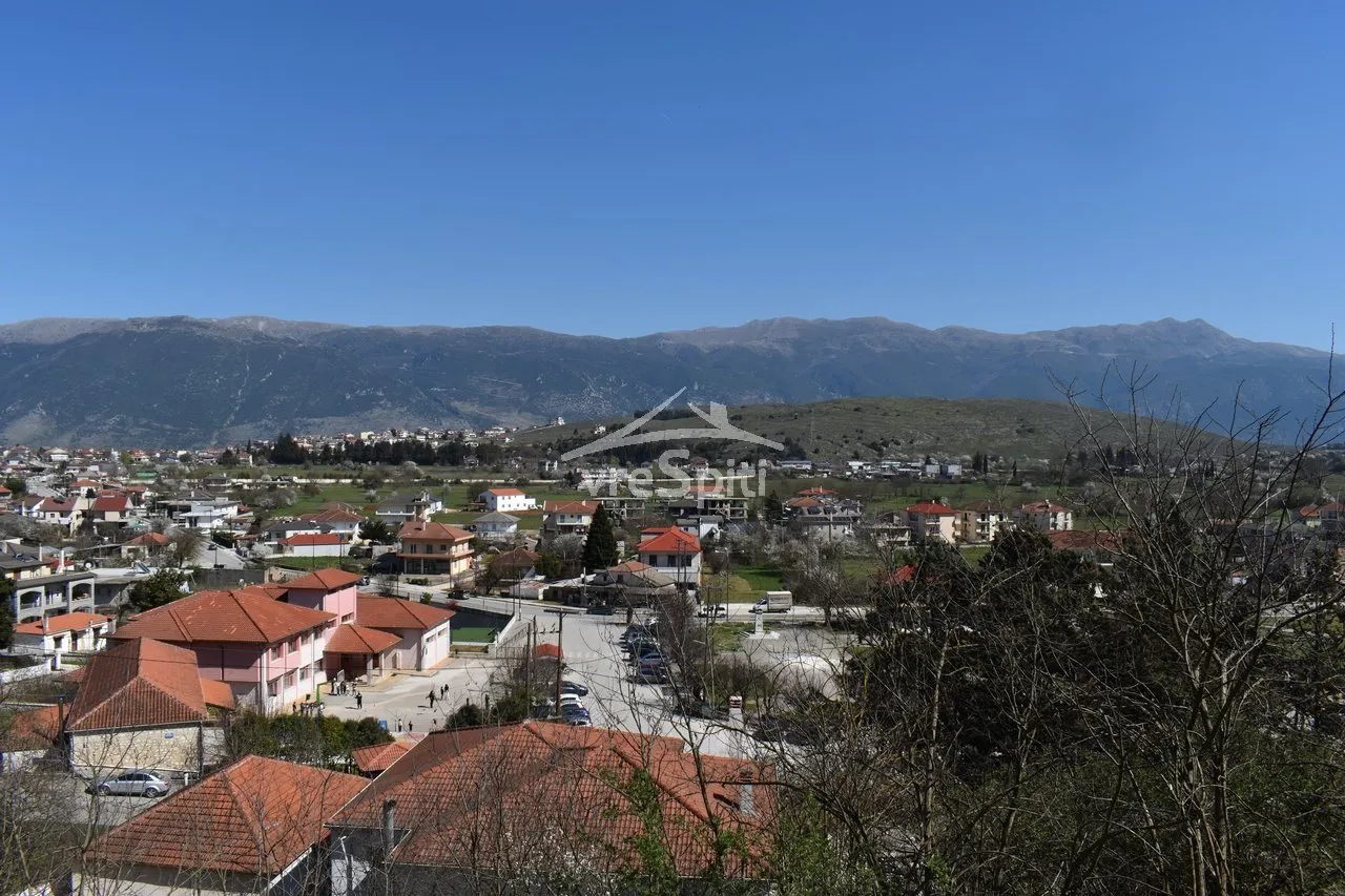 Οικόπεδο 280τ.μ.  - 3