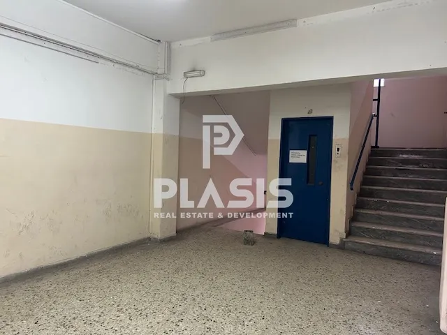 Αυτόνομο κτήριο γραφείων 3000τ.μ.  - 5