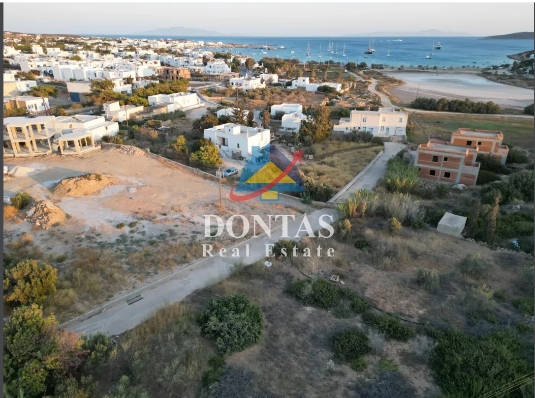Plot 4000m²  - 2
