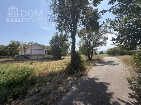 Plot 540m²  - 2