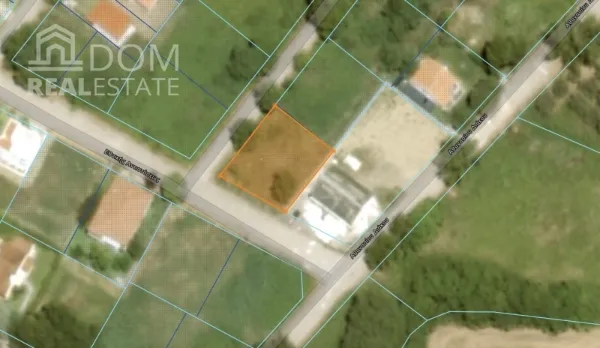 Plot 540m²  - 3