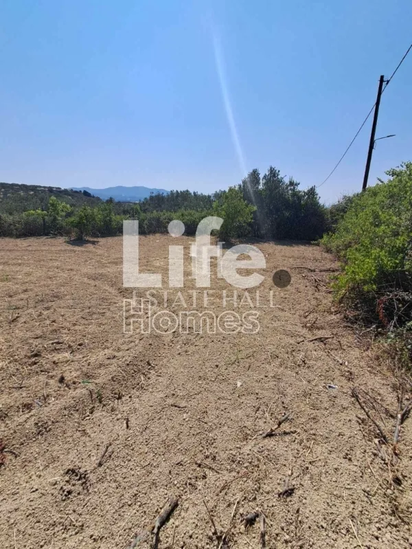 Οικόπεδο 689τ.μ.  - 5