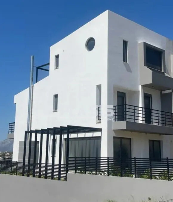 Μονοκατοικία 241τ.μ.  - 2