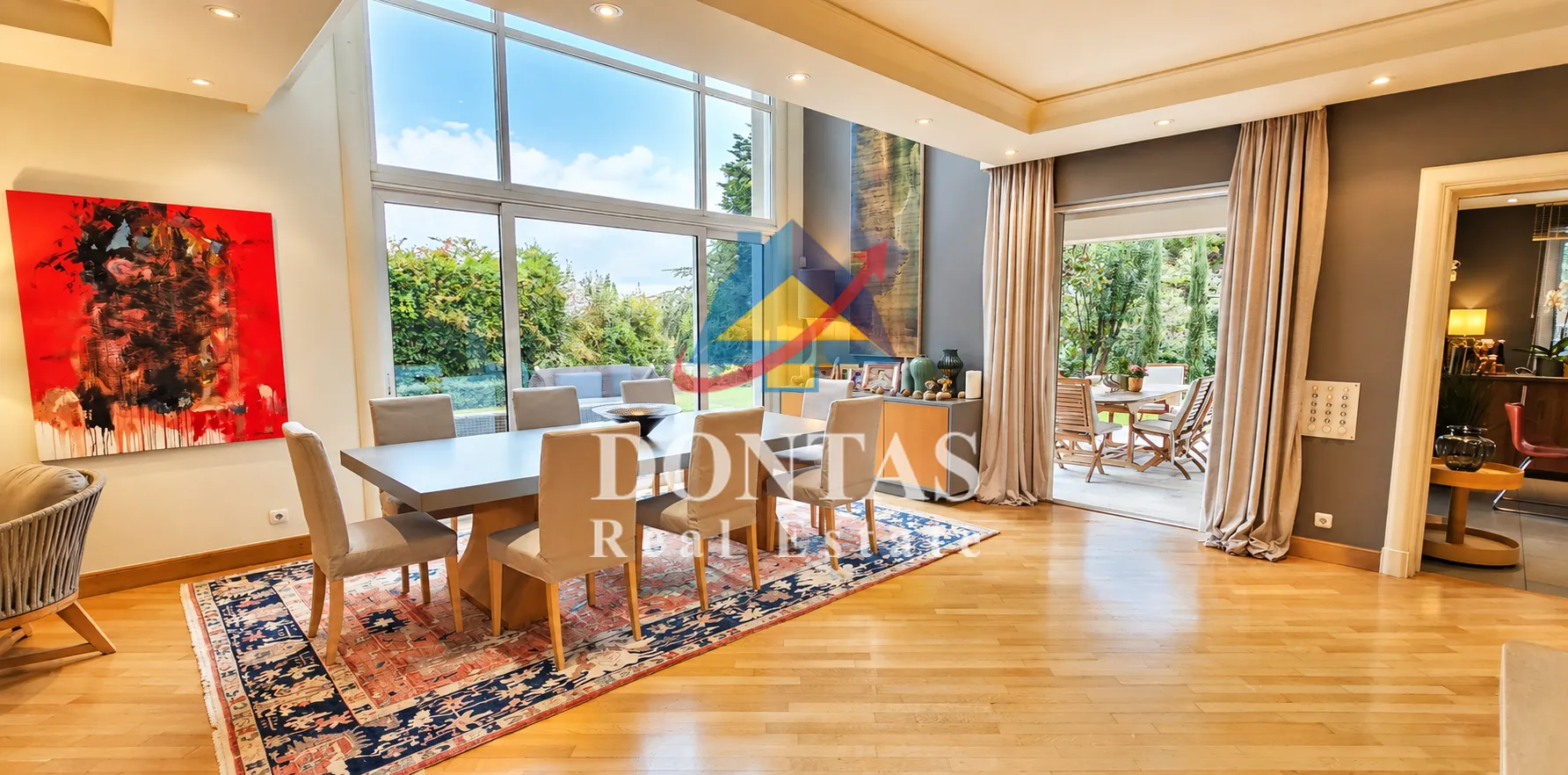Detached house 680m²  - 3