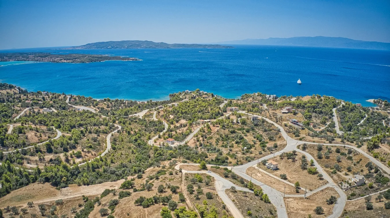 Οικόπεδο 400τ.μ.  - 2