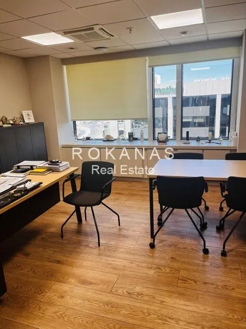 Office 600m²  - 4