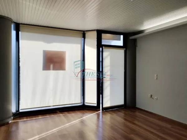 Hall / Showroom 40m²  - 4